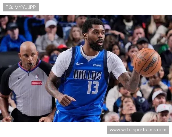 独行侠锋线震荡：关键失误暴露替补严重短板！