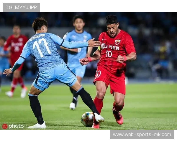 Bussola 带来“计划性防守”,助力战术执行 Bussola 带来“计划性防守”,助力战术执行