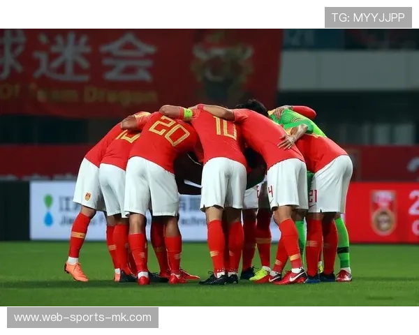 中国足球是否鼓励科研人员进入训练一线，进中国足球国家队要求