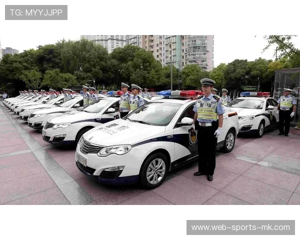 英德警车违规使用被查实，法院通报相关人员将严肃处理，英德交警服务电话